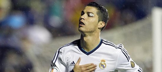 手感冰凉！浓眉未伤退半场0分还要追溯到近10年前